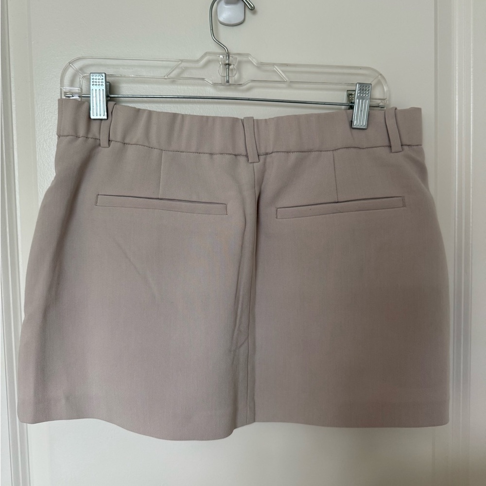Abercrombie and Fitch Taupe Mini Skort NWT - Picture 2 of 4